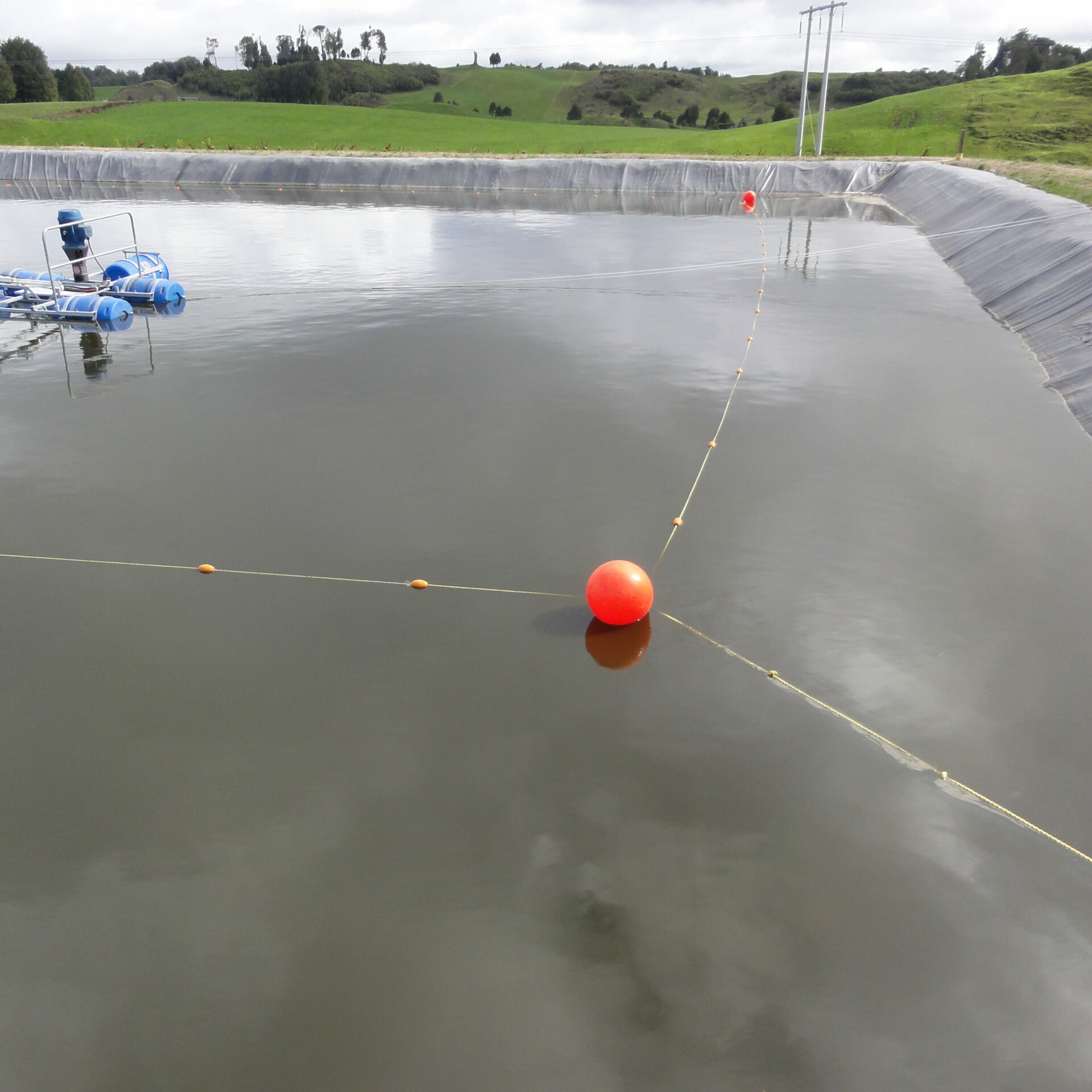 Effluent pond liner
